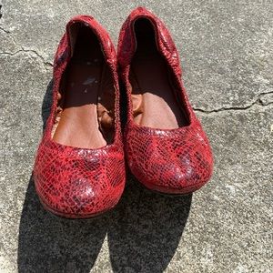 Lucky Brand  Emmie flats